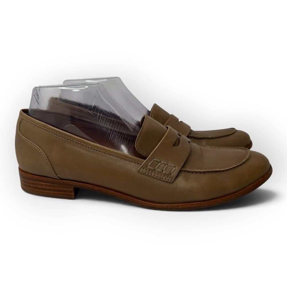 Franco Sarto Women size 9.5 Taupe Leather A Jolette Penny Loafers Flat Classic